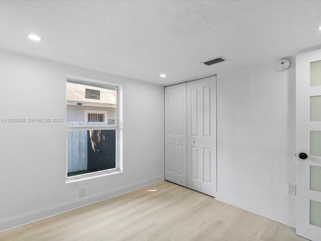 Building Photo - 1829 NW 62nd Terrace