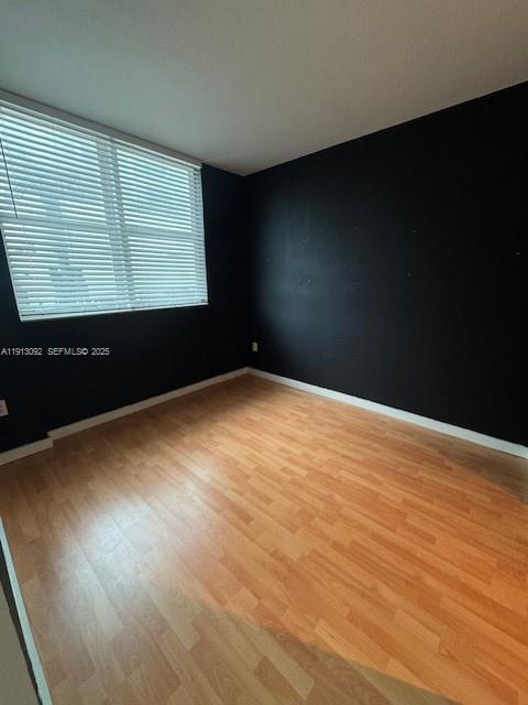 Building Photo - 500 NE 29th St