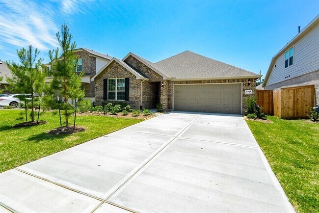 Building Photo - 9731 Birdsnest Ct