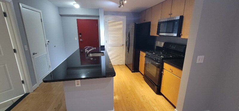 Building Photo - 1117 10th St NW