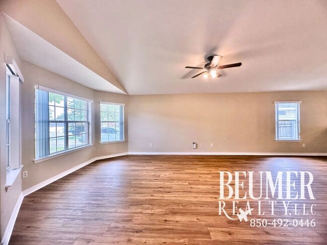 Building Photo - NEW LUXURY VINYL PLANK FLOORING AND PAINT ...
