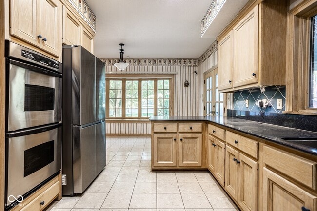 Building Photo - 9628 Summerlakes Dr