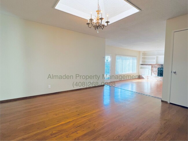 Building Photo - Updated Single-Story Almaden Home! Award W...