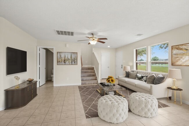 Building Photo - 1223 Grassy View Dr