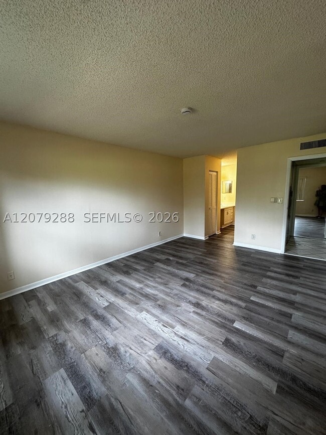 Building Photo - 6300 S Falls Cir Dr