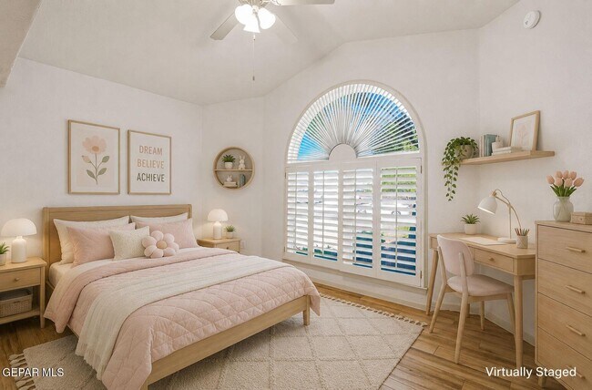 Building Photo - 6141 Loma De Cristo Dr