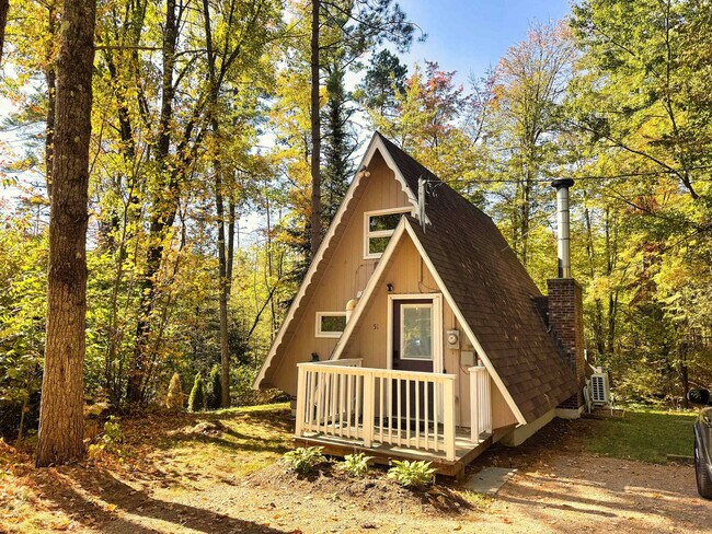 Building Photo - 51 Lake Pines Cir