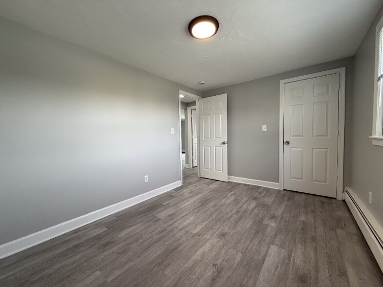 Building Photo - 44 Delmont St