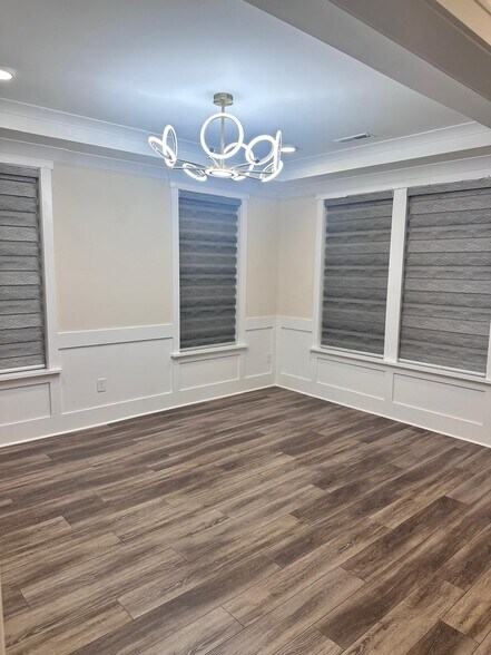 Building Photo - 113 Crested Coral Dr