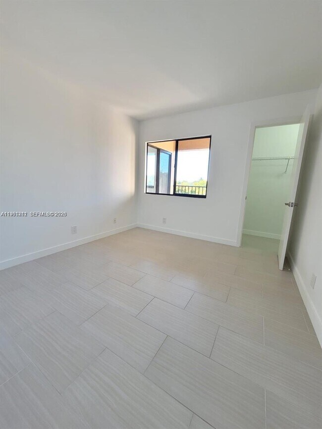 Building Photo - 10001 W Atlantic Blvd