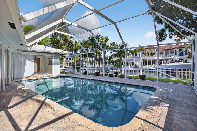 Building Photo - 937 Banyan Dr