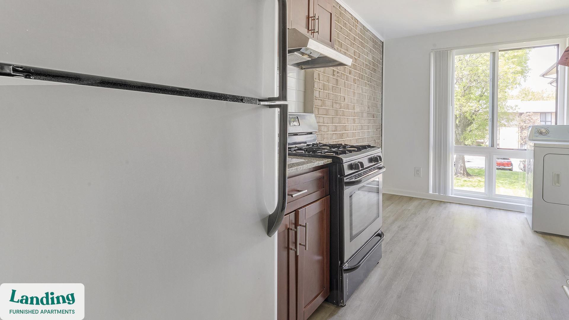 Building Photo - 6220 Springhill Dr