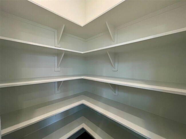 Building Photo - 16518 Amber Patina Ln