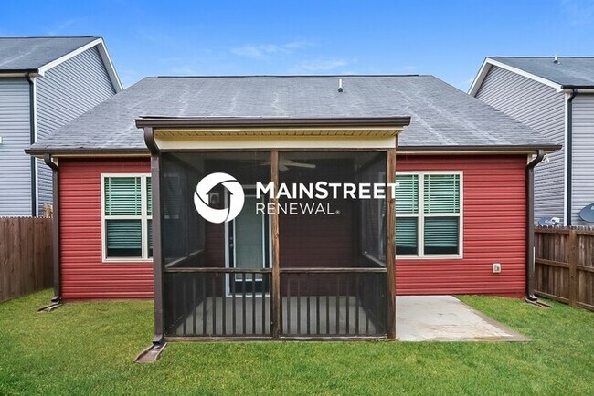 Building Photo - 3 Bedroom Pet-Friendly Home in CLAYTON, NC with Main Street Renewal