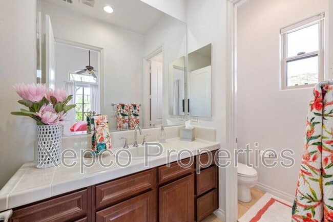 Building Photo - 1583 Sienna Ct