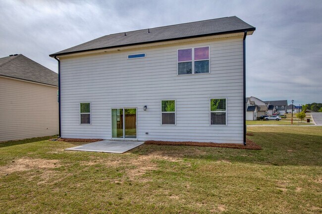 Building Photo - Minutes to Downtown Dawsonville, Rock Creek Park & More—Welcome Home