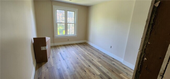 Building Photo - 99 Gorham St