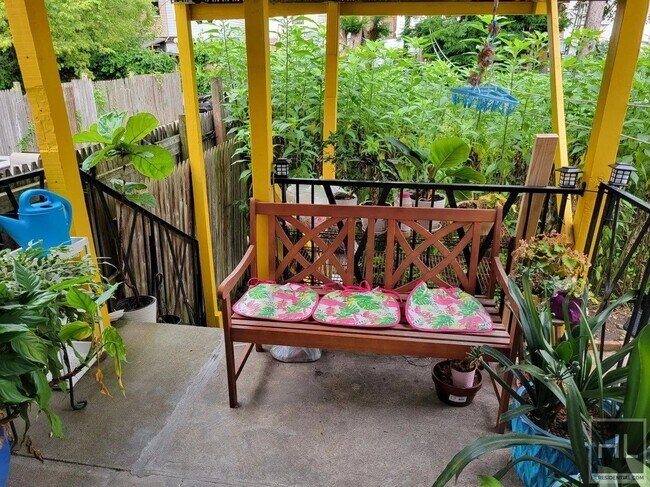 Building Photo - NICHOLS AVENUE