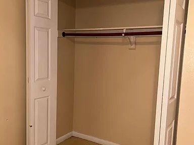 Building Photo - 2440 NW 39th Wy