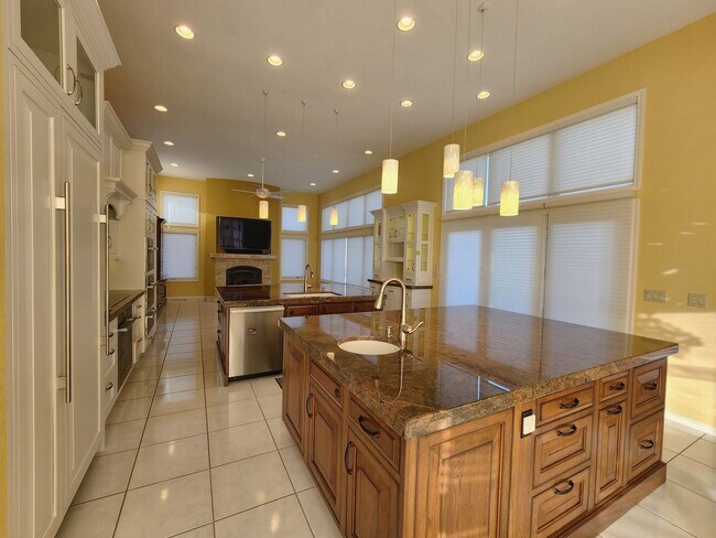 Building Photo - Multi-level Mosaic Mansion in Southwest, Reno