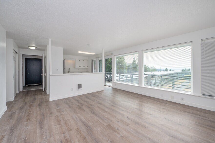 Building Photo - Blue Ridge Apartments