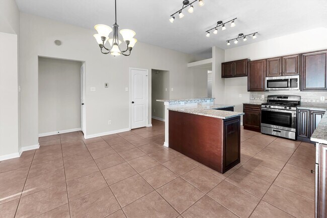 Building Photo - 2722 Bronze Loquate Ct