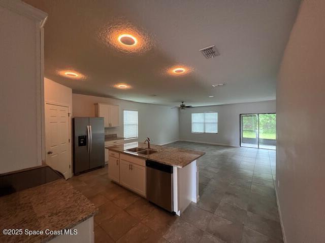 Building Photo - 740 Acadia Ct SE