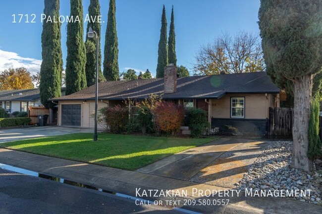 Building Photo - 3-Bedroom 1-Bath Single Family Home