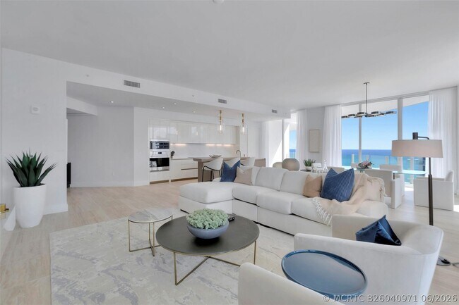 Building Photo - 525 N Fort Lauderdale Beach Blvd