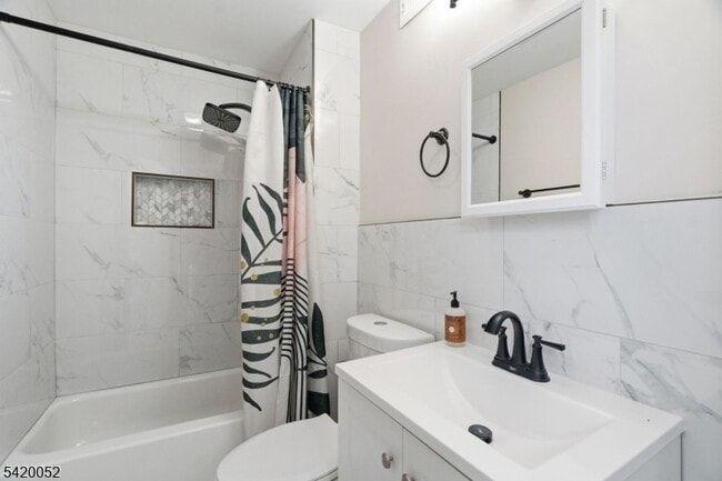 Building Photo - 87 Madison Ave