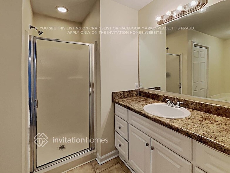 Building Photo - 235 Township Dr