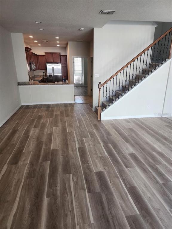 Building Photo - 11932 Lorenza Ln