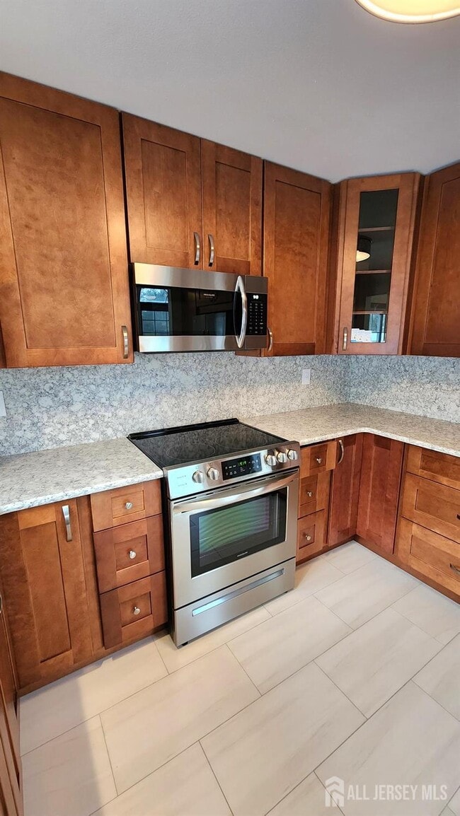 Building Photo - 838C Vail Rd