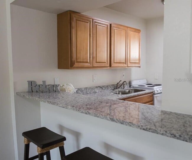 Building Photo - 2625 FL-590