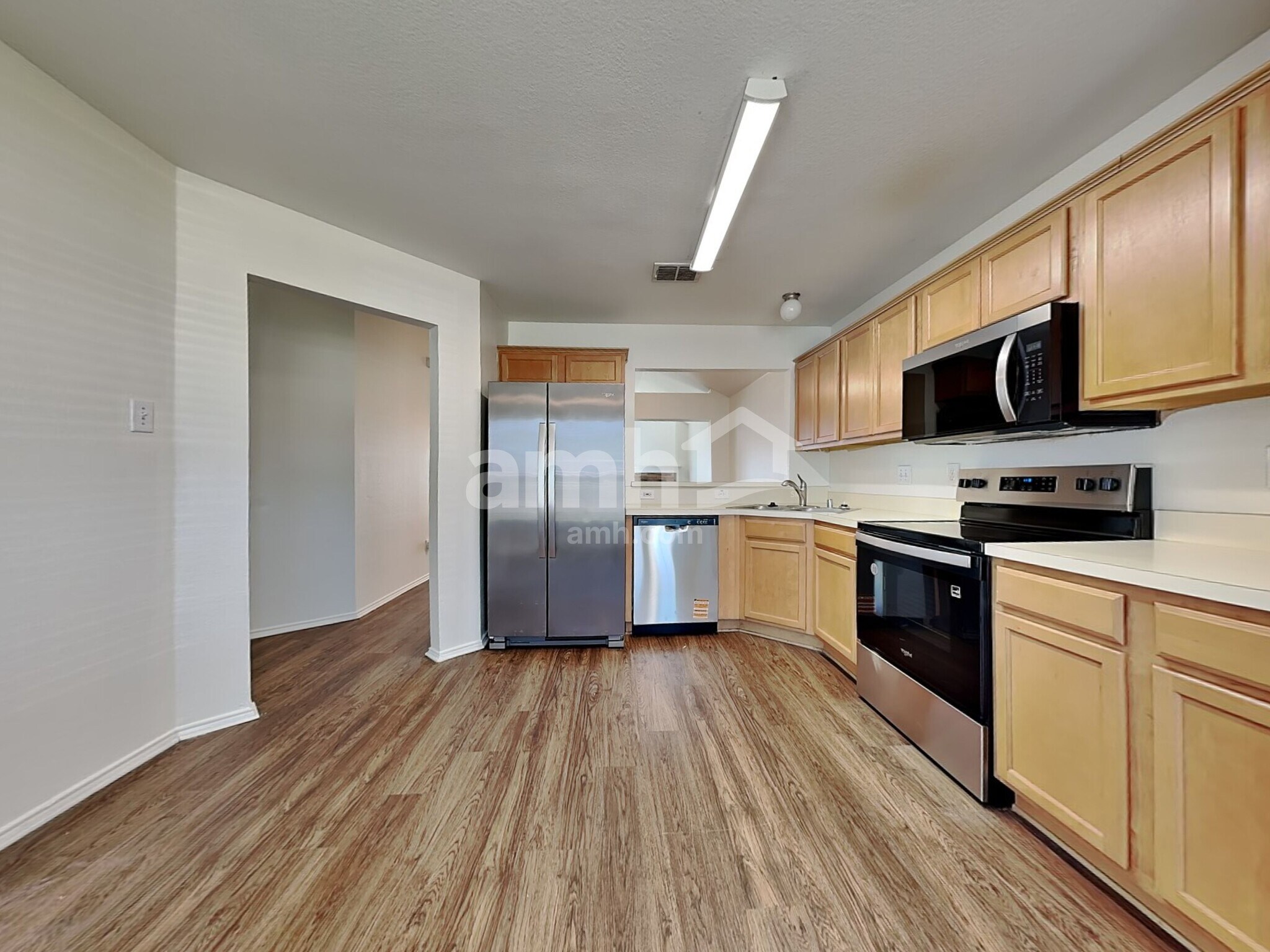 Building Photo - 115 Windsor