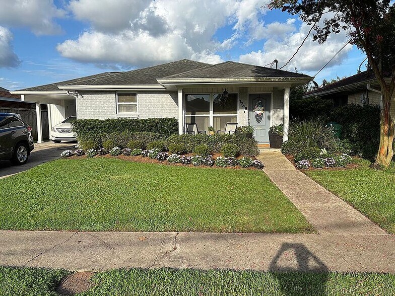 Primary Photo - 1349 Ocean Dr