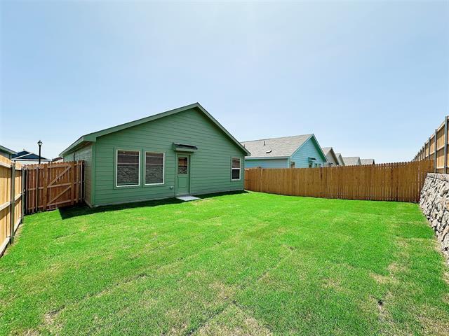 Building Photo - 814 Ponderosa Ln