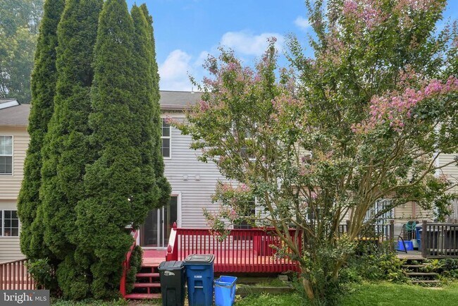 Building Photo - 12405 Gooderham Way