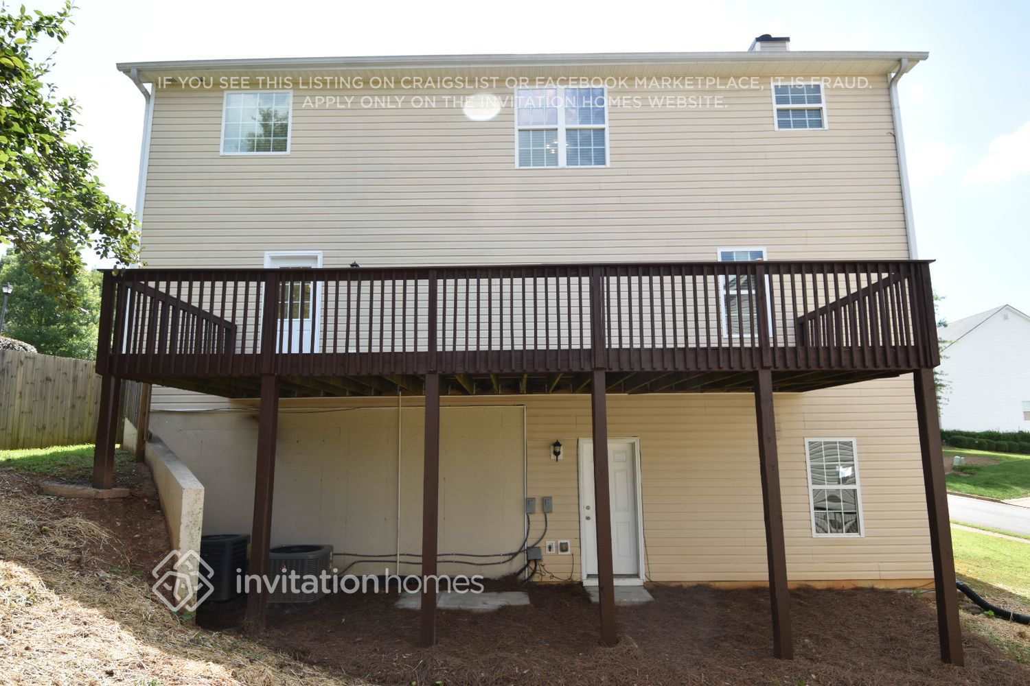 Building Photo - 5622 Elwood Cir