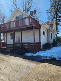 Building Photo - 400 S Main St