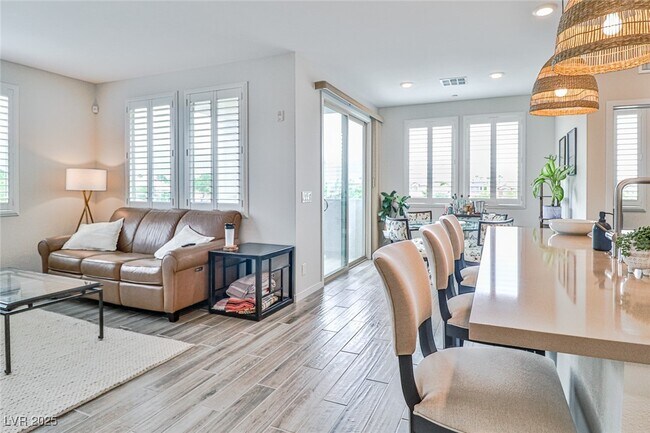 Building Photo - 11290 Hidden Peak Ave