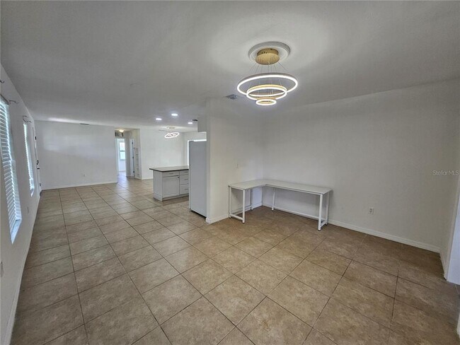 Building Photo - 21838 Edgewater Dr