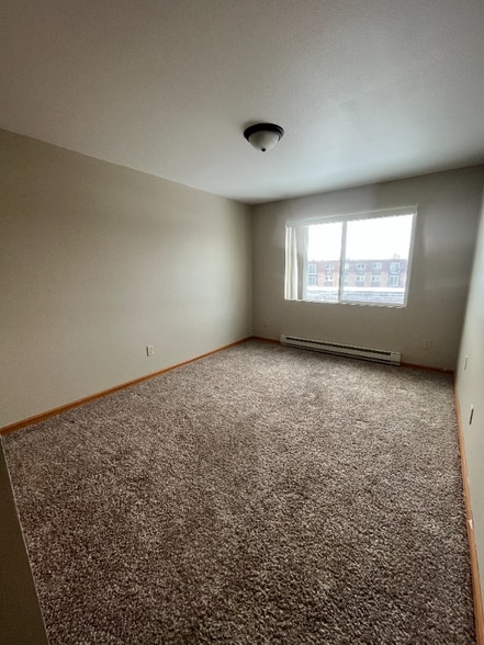 Building Photo - 2627 S 17th St