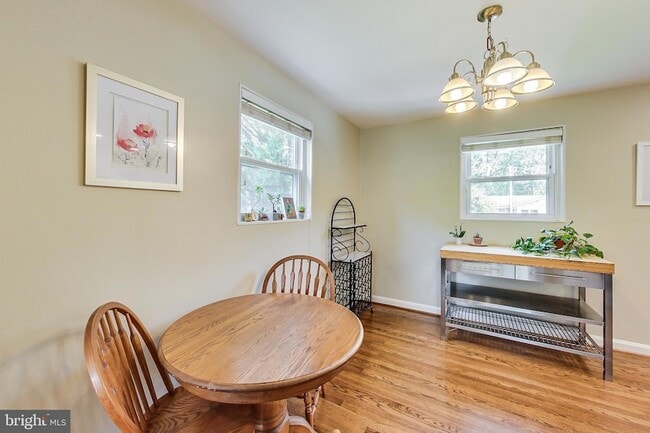 Building Photo - 4715 Oxbow Rd