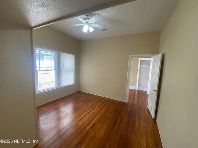 Building Photo - 2316 Gilmore St