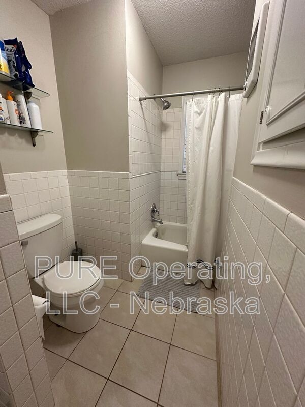 Building Photo - 12904 Marcy St