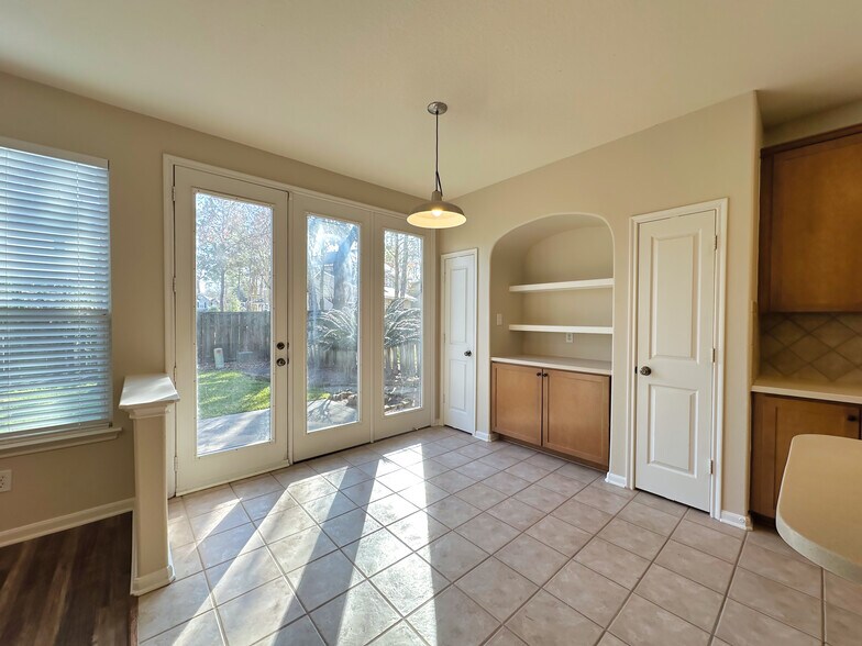 Building Photo - 59 N Flickering Sun Cir