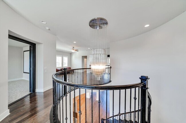 Building Photo - 6316 Bernia Dr