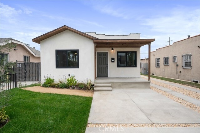 Building Photo - 745 W 106th St