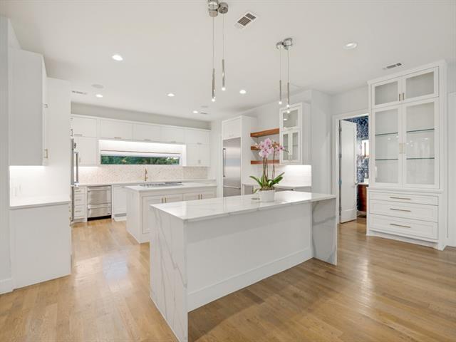 Building Photo - 5615 Brookstown Dr